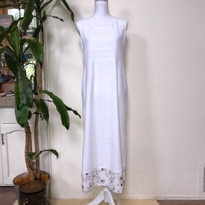 SAG Harbor White Linen Sleeveless Dress